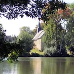 Le Relais De La Calèche *