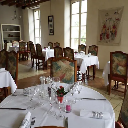 Le Relais De La Calèche *
