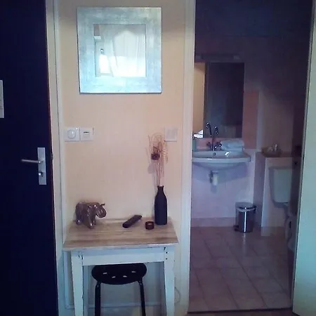 Hotel Le Relais De La Caleche