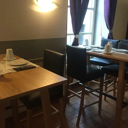 Le Relais De La Calèche Hotel Saint-Denis-dʼAnjou