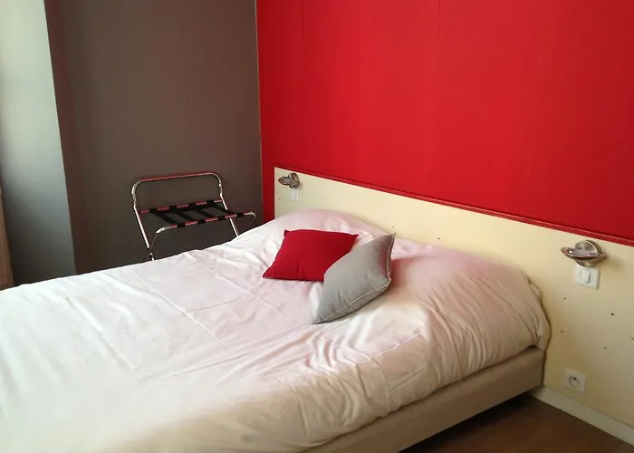 Le Relais De La Caleche فندق Saint-Denis-dʼAnjou